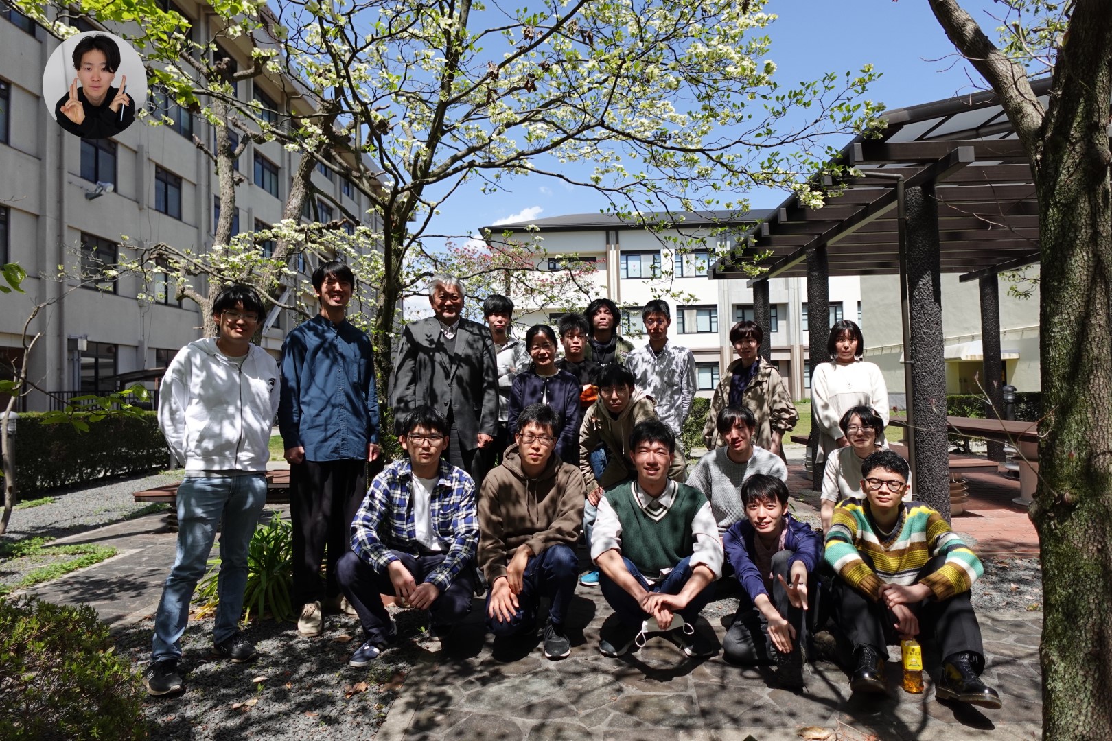 DSC00004_large.JPG